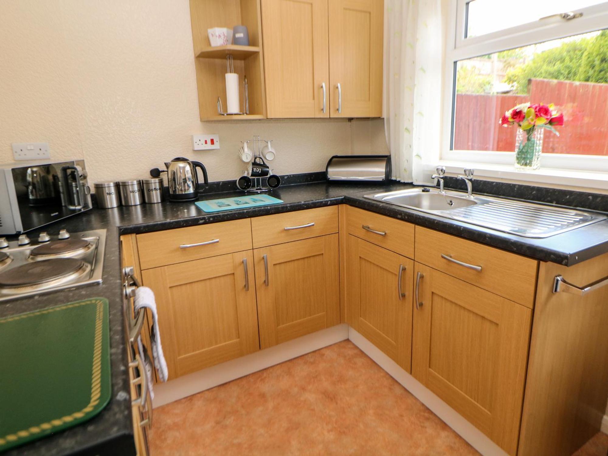 Basford View Villa Cheddleton Exterior photo